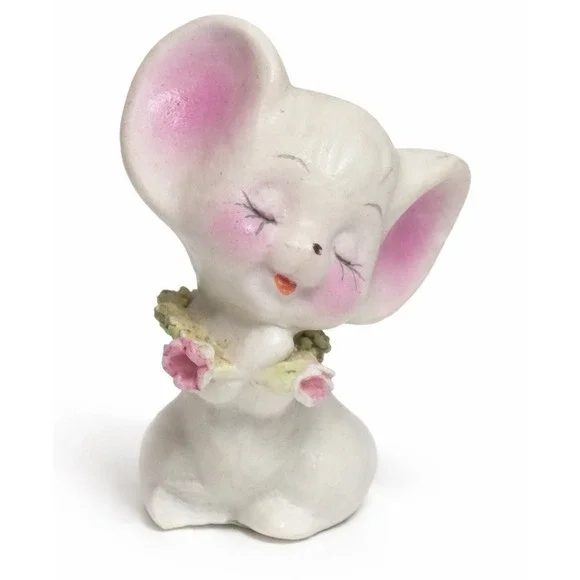 Lot of 4 Vintage Miniature Porcelain / Bisque Figurines Girl - Dog - Mouse - Cat - Picture 3 of 5